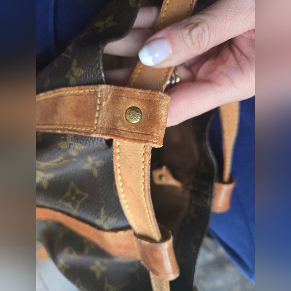 Louis Vuitton Randonnee Size PM Authentic - Picture 11 of 14